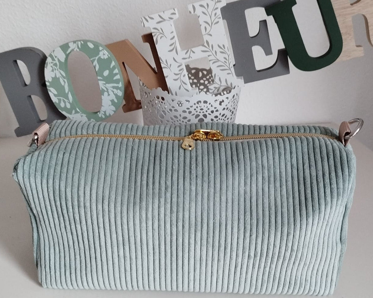 Sac de rangement pour poussette en velours côtelé vert pastel ANGELICA fabriquée en Gironde